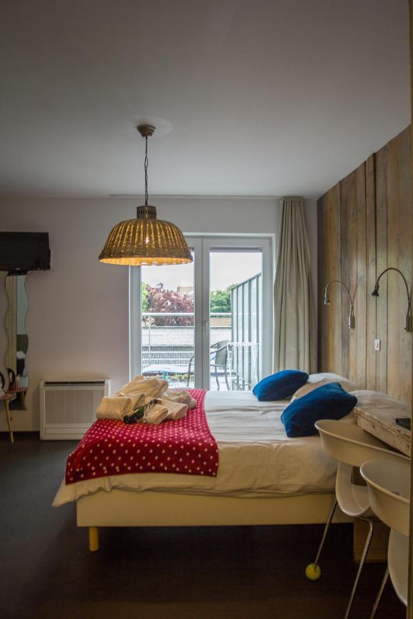 דה פאן Hotel Aan Zee מראה חיצוני תמונה
