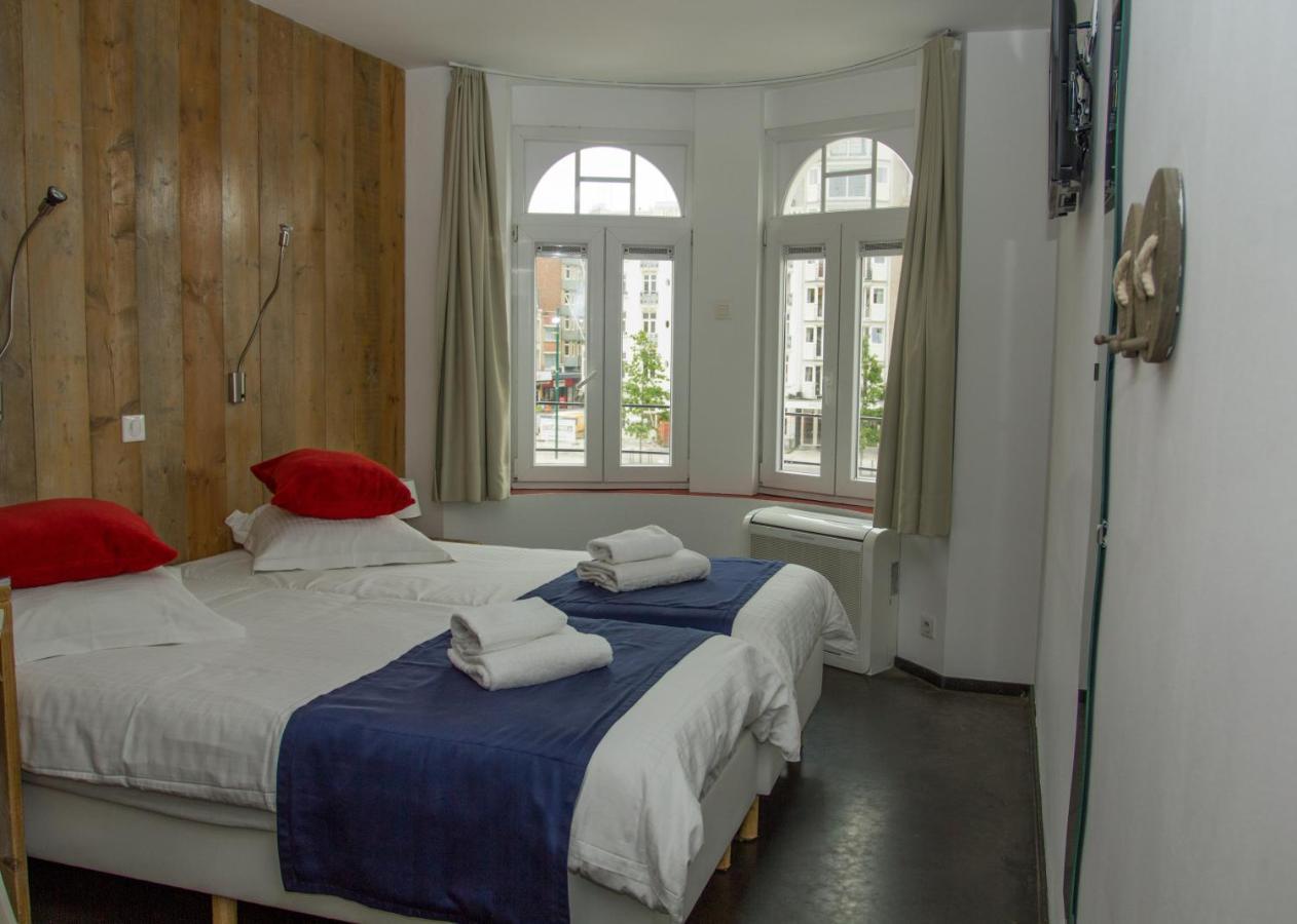 דה פאן Hotel Aan Zee מראה חיצוני תמונה