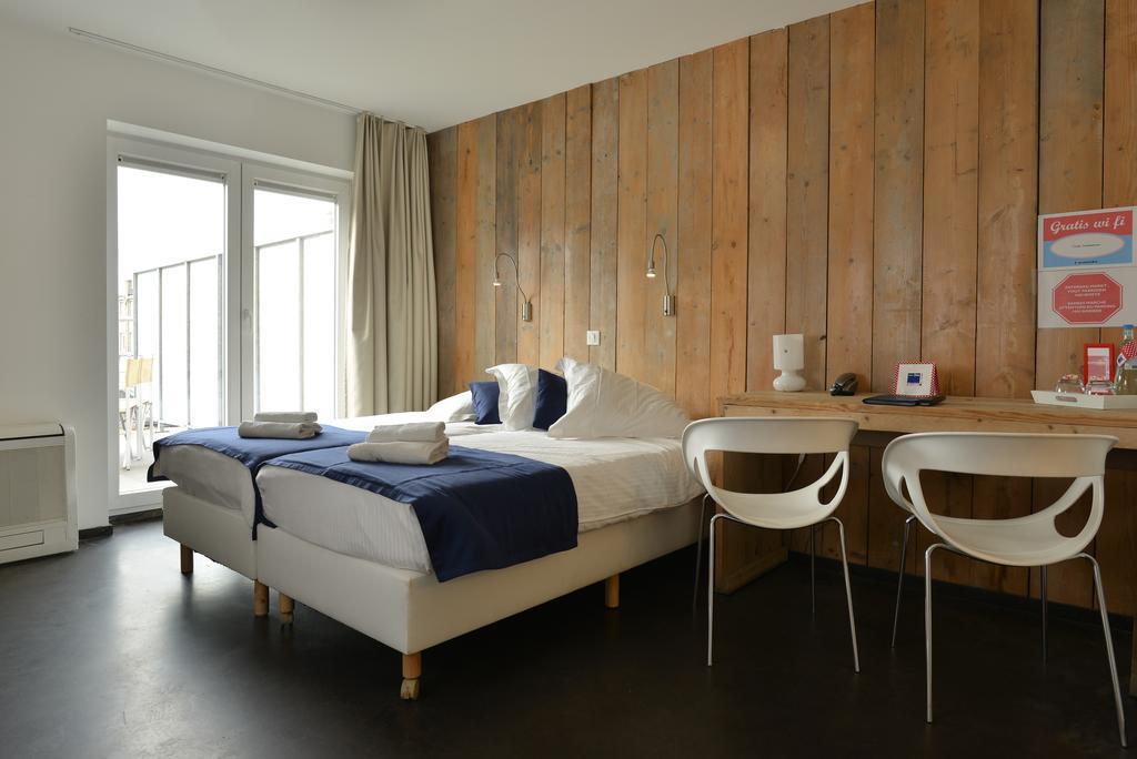 דה פאן Hotel Aan Zee מראה חיצוני תמונה